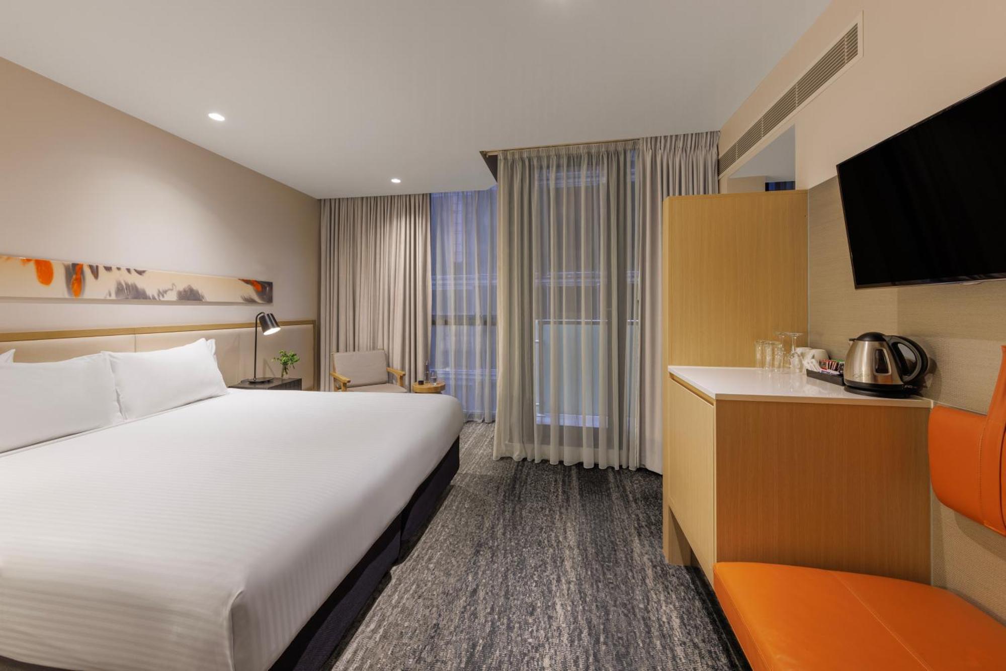 Brady Hotels Central Мельбурн Экстерьер фото
