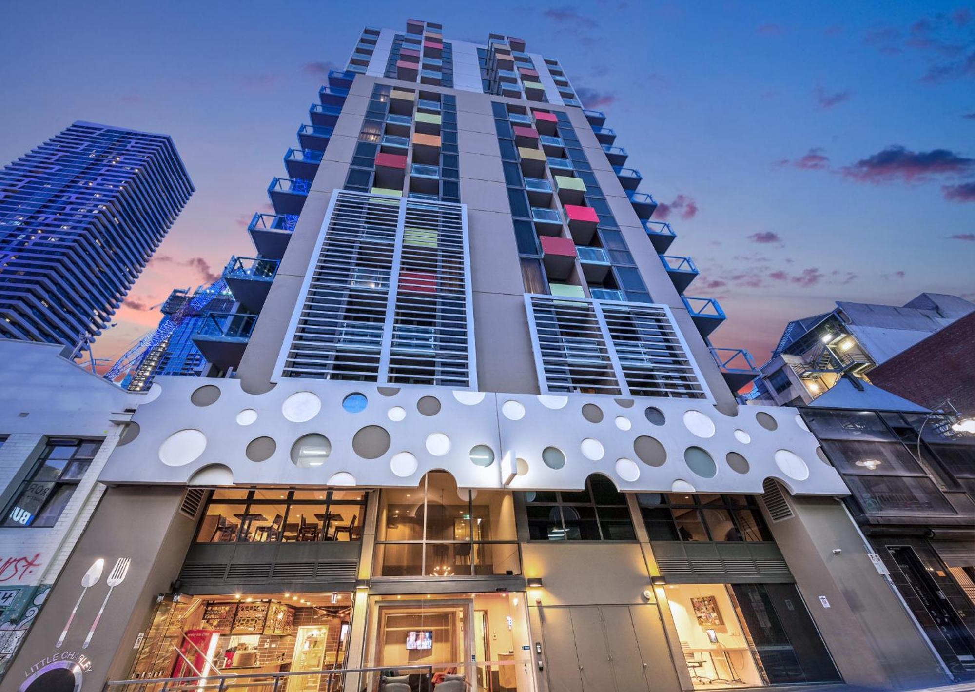 Brady Hotels Central Мельбурн Экстерьер фото